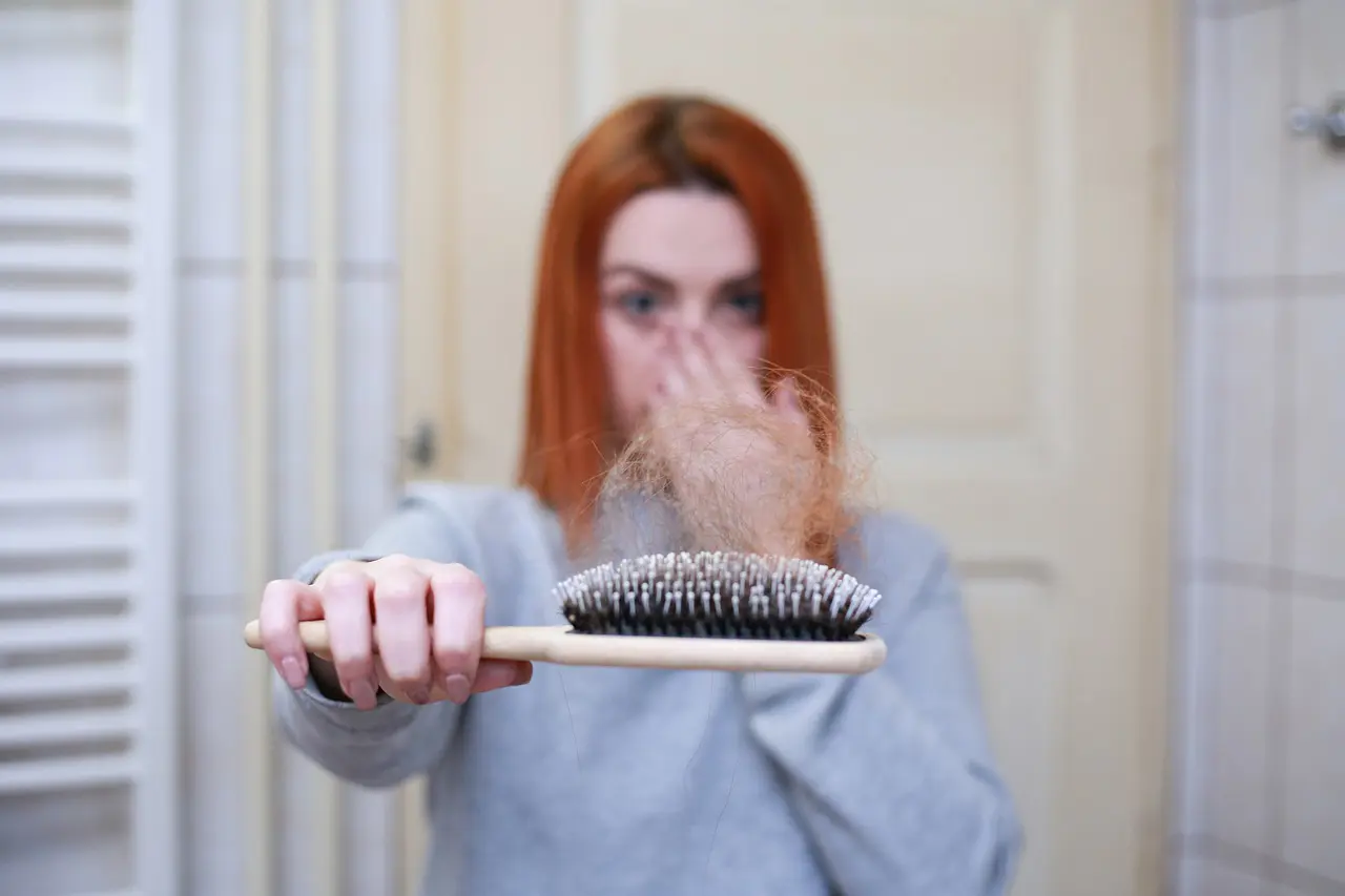 Frisuren Für Wenig Haare Am Oberkopf
